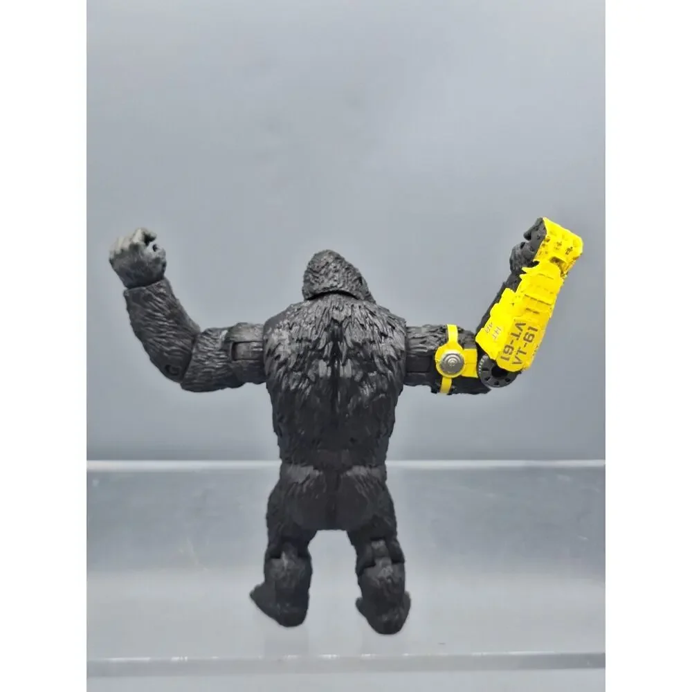 Godzilla x Kong~ Kong with B.E.A.S.T. Glove~Monsterverse~Action Figure~6 Inch